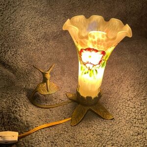 ANDREA BY SADEK Vtg Hummingbird Tulip Flower Lamp Brass Base 7"H x 2.5"W